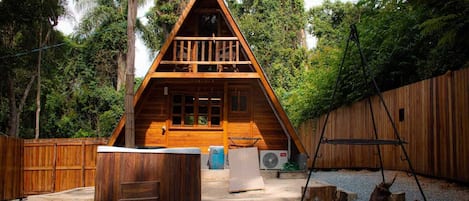 Romantic Chalet, 1 Double Bed with Sofa bed, Jetted Tub, Courtyard View | Terrace/patio
