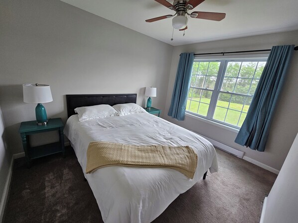 3 bedrooms, free WiFi, bed sheets