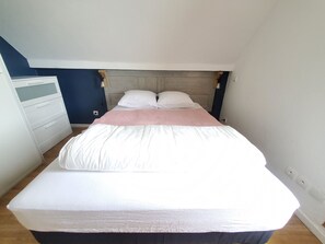 1 chambre, accès au Wi-Fi (inclus)