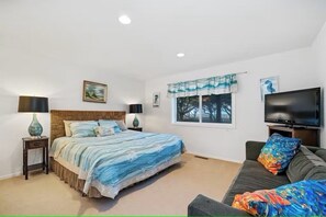 5 bedrooms, travel cot, free WiFi, bed sheets