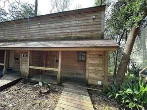 Exterior - Cozy Convenient City Cabin 3 (Tallahassee)