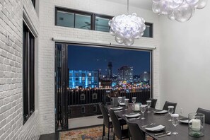 Interior - 121 Hotel Floor 1 Buyout by Avantstay Entire First Floor Buyout of 121 Hotel! Sleeps 16 (Nashville)