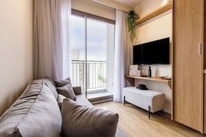 En 40-tommers smart-TV med digitale kanaler