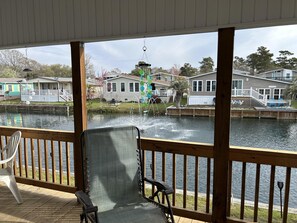 Terrace/patio - Three Bedroom Waterfront Beach House in Oceanside Village (Surfside Beach)
