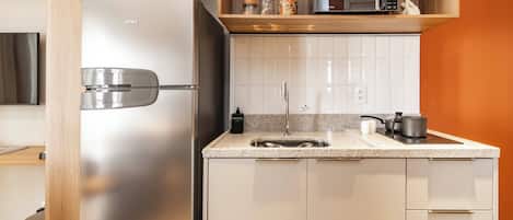Studio Deluxe Casal | Privat køkken | Køleskab, mikrobølgeovn, kogeplade, espressomaskine