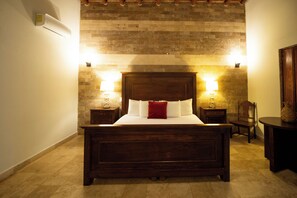 Chambre Deluxe, 1 grand lit, accessible aux personnes malvoyantes, climatisation