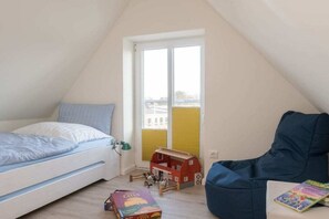 3 chambres, fer et planche à repasser, Wi-Fi gratuit, draps fournis