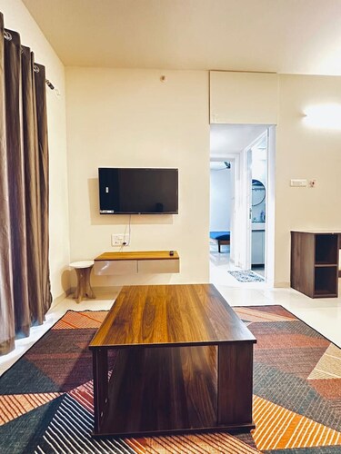 Pelican: 2BHK Modern AC Flat on Baner Road, Pune