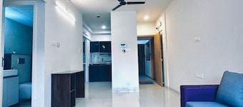 Pelican: 2BHK Modern AC Flat on Baner Road, Pune