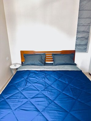 2 Schlafzimmer, Schreibtisch, Bügeleisen/Bügelbrett, kostenloses WLAN