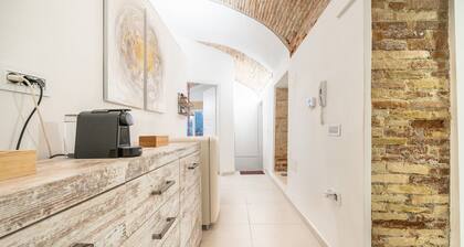 Amo Castle Rooms - Suite Grey