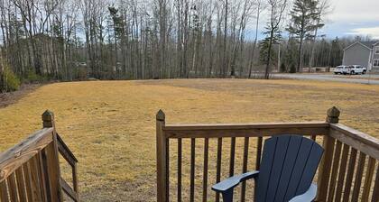 Acadia Villas! 7B Hunter's Way: A private neighborhood in the woods.
