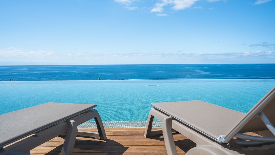 Glamorous Apartment Funchal by Atlantic Holiday