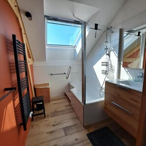 Bathroom - Gîtes de France® - La Clozette (LA POTERIE CAP D'ANTIFER)