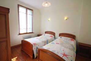 3 soverom, reiseseng for barn og wi-fi (inkludert)