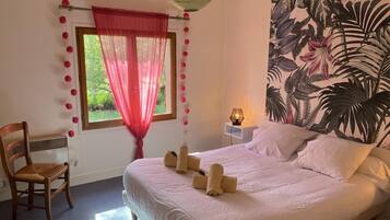 3 camere, culla da viaggio, Wi-Fi gratuito