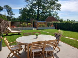 Buiten dineren