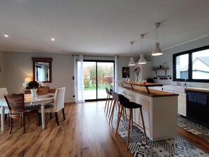 Dining - Gîtes de France® - La Dolce Vita (MONCHY SUR EU)