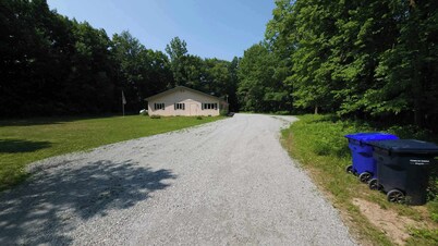 NFL Draft, Charming 3-bedrooms 2 full bathrooms 10 miles to Lambeau