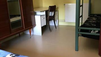 2 bedrooms, free WiFi