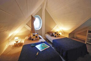 2 Schlafzimmer, Reisekinderbett, kostenloses WLAN