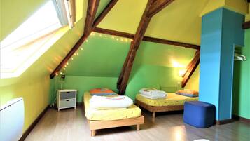 3 slaapkamers, reisbedje, gratis wifi