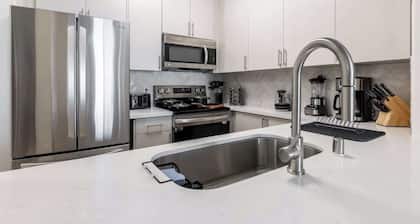 Cozy 2BR Escape in MarinaDelRey!Free Parking&Pool