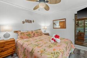 1 bedroom, iron/ironing board, travel cot, WiFi - Cozy 1-bedroom condo with AC, WiFi in peaceful Koloa (Koloa)