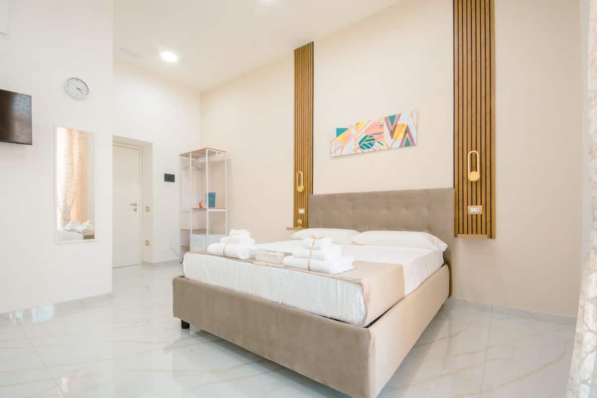 Deluxe Quadruple Room, City View | Free WiFi