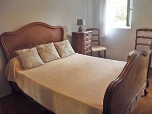 3 slaapkamers, reisbedje, gratis wifi