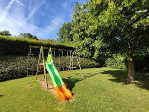 Children's area - Gîtes de France® - Les Bosquets (NOLLEVAL)