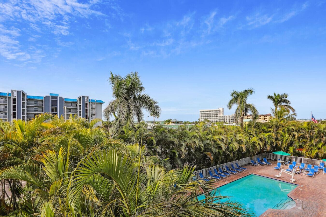 Et oppvarmet basseng