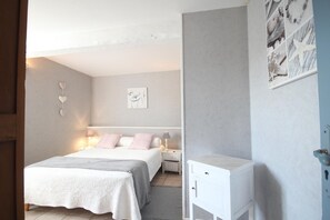 2 chambres, lit parapluie, Wi-Fi gratuit