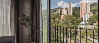 The Somos Loho Hotel