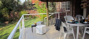 Ideal for Travelers &Consultants