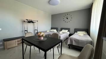 1 bedroom, iron/ironing board, Internet, bed sheets