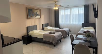 Maison d'hĂŽtes Imperia 8 numeris