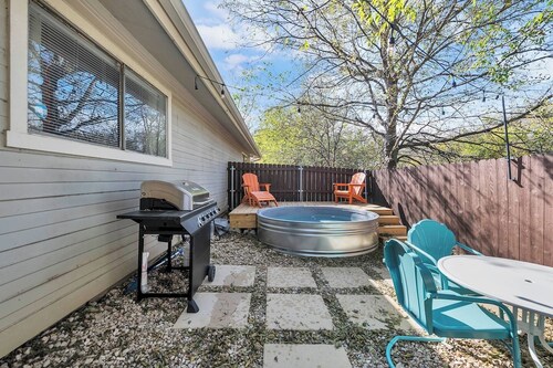 Cowboy Pool | S Austin Disco Ranch | Dog Friendly