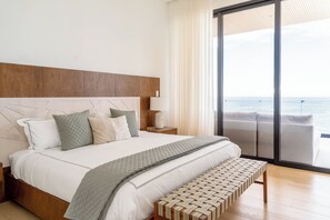 3 slaapkamers, een strijkplank/strijkijzer, gratis wifi, beddengoed