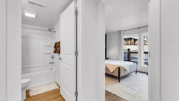 2 bedrooms, iron/ironing board, travel crib, WiFi