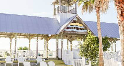 Cottage Steps to Beach | Pool & Family Fun