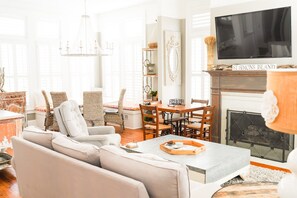 Smart TV, offices