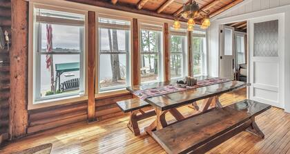 The Log Weekend (Gladwin, MI): Waterfront, An Authentic Log Cabin Experience!