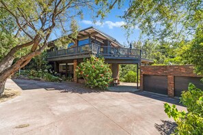 Exterior - Dromana TreeHouse with Sea Views (Dromana)