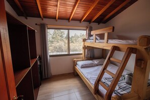 5 habitaciones, wifi y ropa de cama 