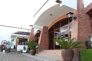 Front of property - Hotel Cuamanco (Huamantla)