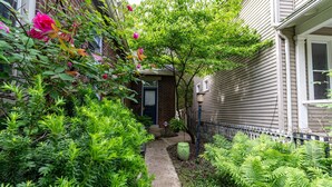 Unclassified image, 2 of 30, button - Harry Potter Loft with New Hot Tub | German Village | Cozy Cobblestone (Columbus)