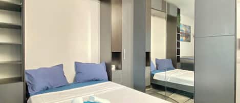 1 bedroom, iron/ironing board, free WiFi, bed sheets