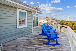 Terrace/patio - PI-4 "Don't Blink" Saturday-Saturday   Private pool!  Hot tub!   Minutes to the beach! (Corolla)