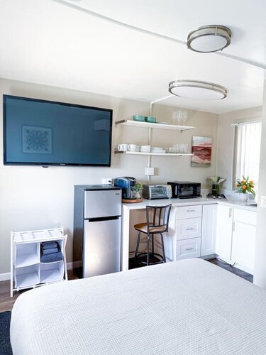 Arvada Micro Studio | Walk to Olde Town